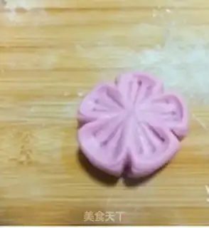 Make Plum rice packs step 8