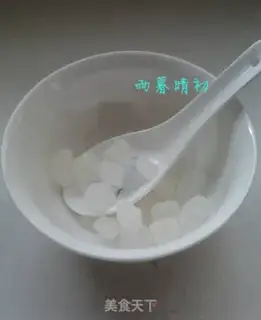 Make A silver spoon step 1