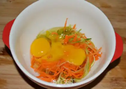Make Vegetable bagel step 1