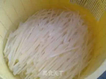 Make Spicy potatoes step 0