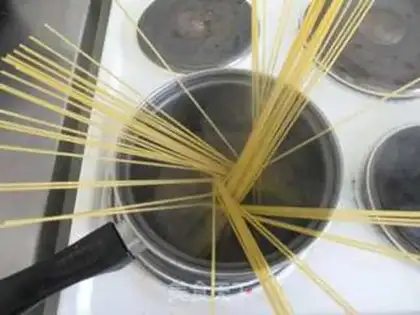 Make Spaghetti step 5