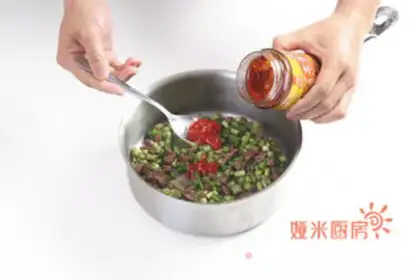 Make Cream-cream-cream beef step 2