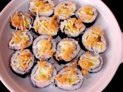 Make Quite a bit of sushi step 20