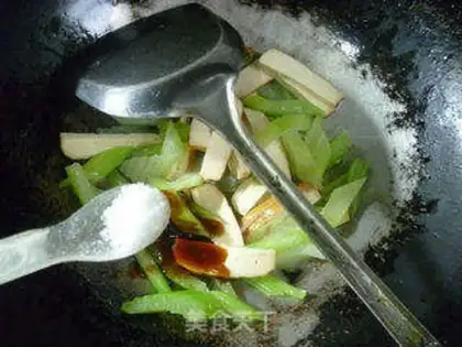 Make Quite a fragrance step 8
