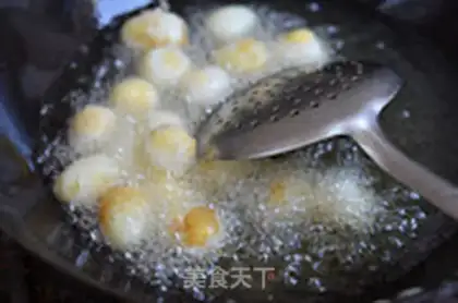 Make Sweet fried eggs step 4