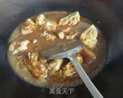 Make Roasted pig hoof step 7