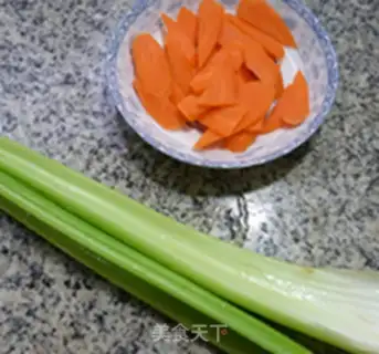 Make The gill and the celery step 1