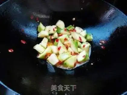 Make Celery bacon fried noodles step 7