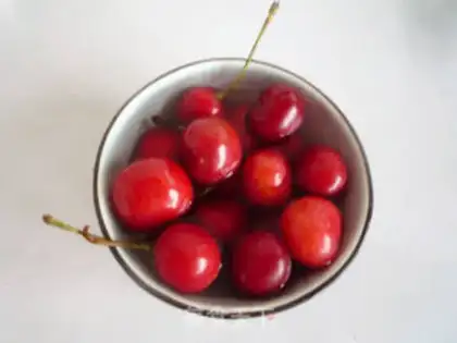 Make Yogurt fruit salad step 1