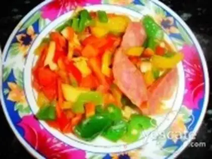 Make Yangzhou fried rice step 5