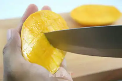 Make Mango toast step 2