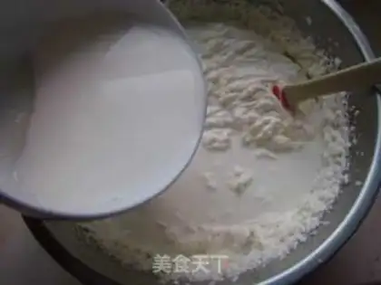 Make Milk and fruit and ice cream step 2