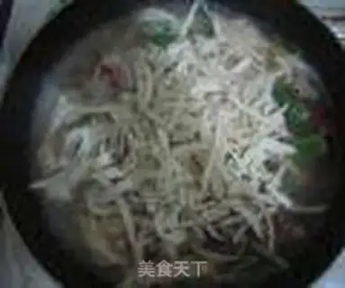 Make Curry curry, chicken leg and mushroom soup step 6