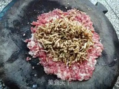 Make Fish grass meatballs step 2