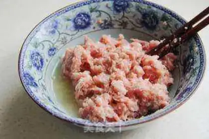 Make Pour soup and dumplings step 2