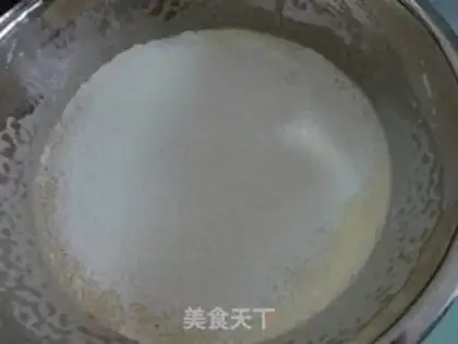 Make Mango chestnut cream cake step 2
