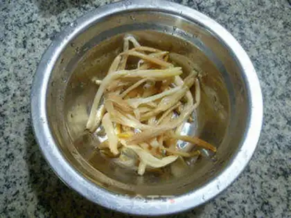 Make Soup of pickles and pickles step 2