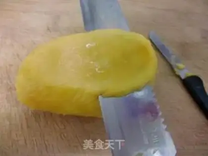 Make Mango chestnut cream cake step 6