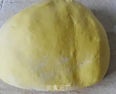 Make Rose buns step 5