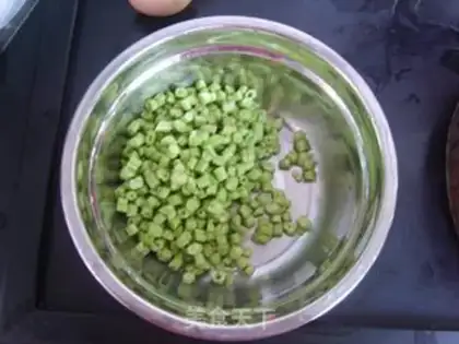 Make Frozen eggs step 1