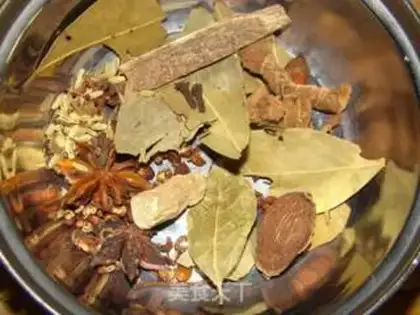 Make Hot dry noodles step 2
