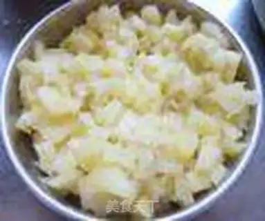 Make Pineapple popsicle step 3