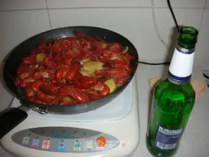 Make Spicy lobster step 2