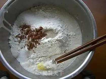 Make Stellen bread step 3