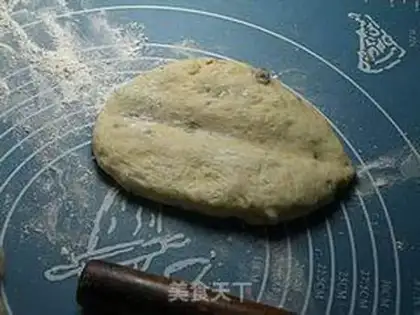 Make Stellen bread step 7