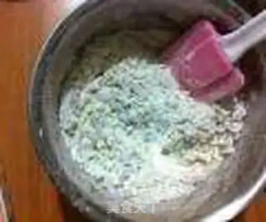Make A pasta cake step 4