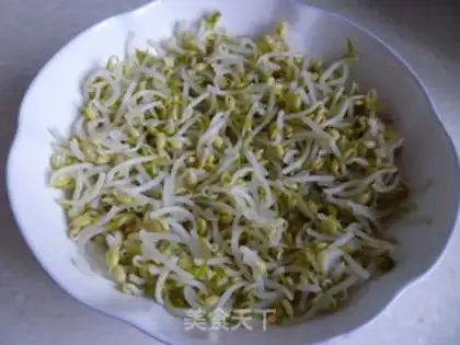 Make The green bean sprouts step 3