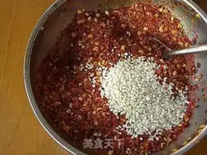 Make Pepper oil step 4