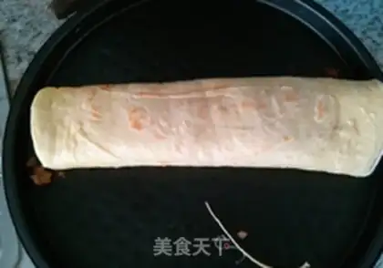 Make Pork fan egg rolls step 7