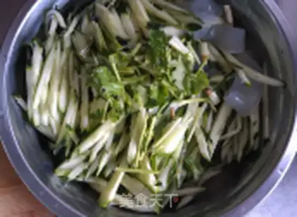 Make cucumber plough step 3