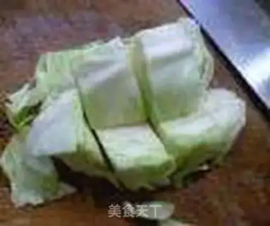 Make Peanut rice and cabbage step 2