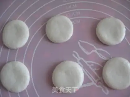 Make Flour-fried rice cake step 4