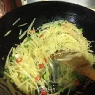 Make Spicy potatoes step 4