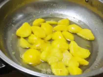 Make Peach smoothie step 3