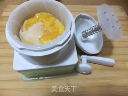 Make Peach smoothie step 6