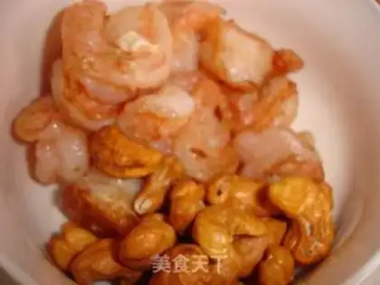 Make Cashew shrimp step 1