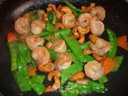 Make Cashew shrimp step 4
