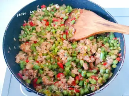 Make Meatloaf and beans step 8