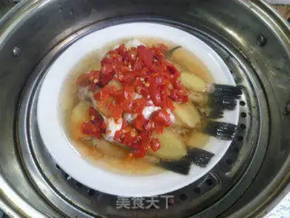 Make Scratching peppers, little rubber fish step 10