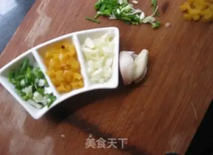 Make Hot dry noodles step 12