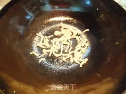 Make White mushroom egg fried rice step 11