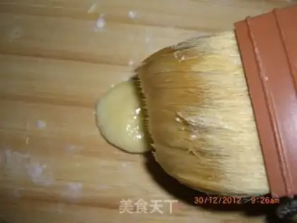 Make A candy banana chocolate cake step 8