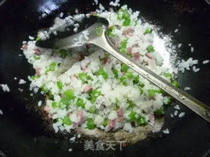 Make Plum bean pork fried rice step 6