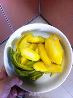 Make Mango juice step 3