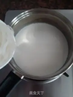 Make Coconut cake step 3