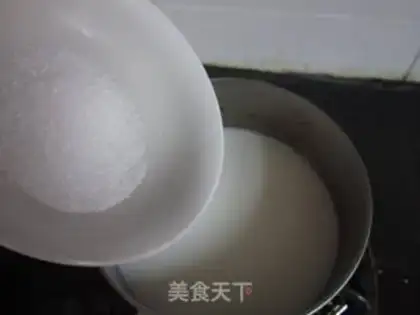 Make Mango milk pudding step 1